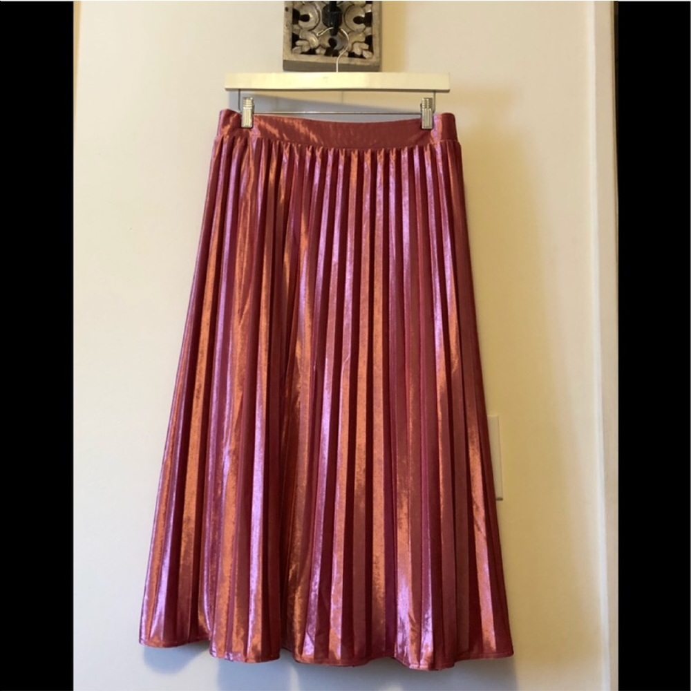 Velvet, Dusty Rose Accordion Skirt
